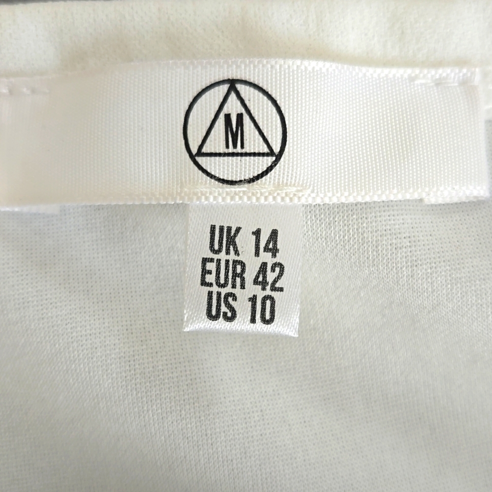 Halter romper - Picture 4 of 4